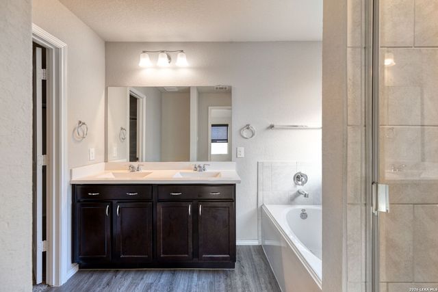 2370 Bullfinch, New Braunfels, TX 78130