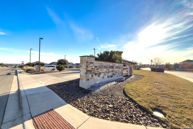 2370 Bullfinch, New Braunfels, TX 78130