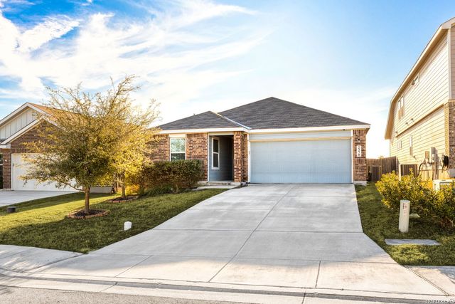 2370 Bullfinch, New Braunfels, TX 78130