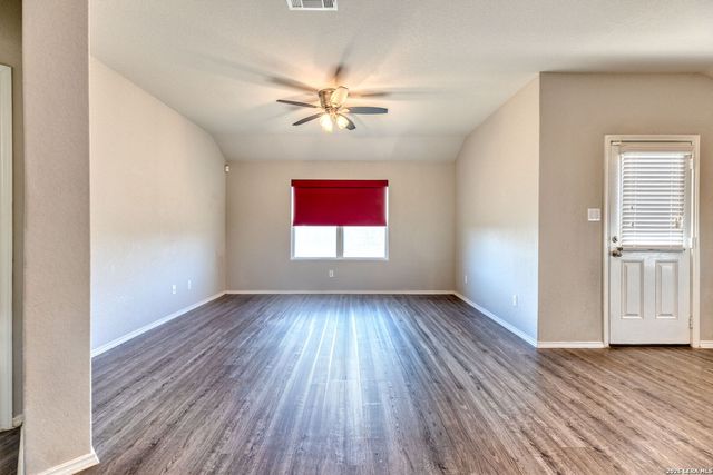 2370 Bullfinch, New Braunfels, TX 78130