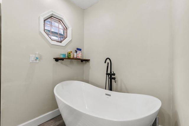 11309 Sunset Point Drive, Plainwell, MI 49080