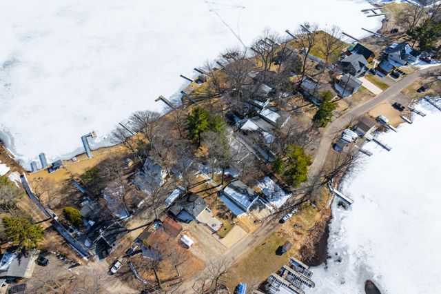 11309 Sunset Point Drive, Plainwell, MI 49080