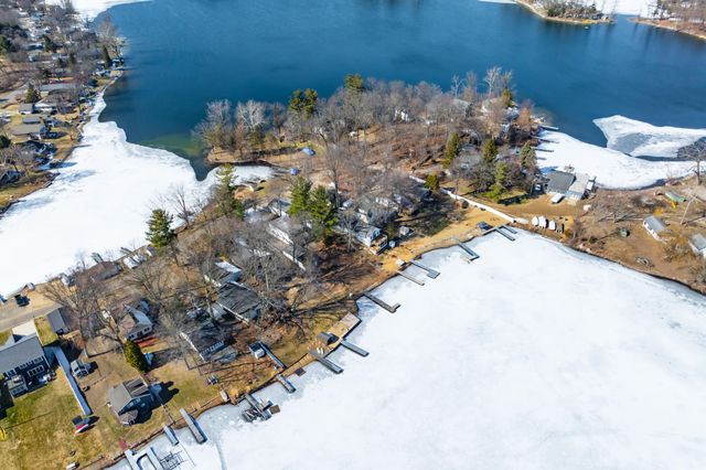 11309 Sunset Point Drive, Plainwell, MI 49080