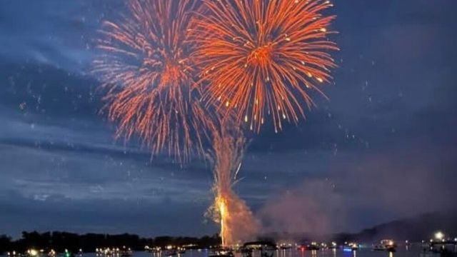 11309 Sunset Point Drive, Plainwell, MI 49080