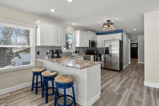 11309 Sunset Point Drive, Plainwell, MI 49080