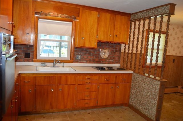 14 Birchwood Road, Wilmington, MA 01887