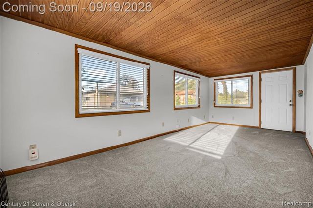 32660 Fairchild Street, Westland, MI 48186