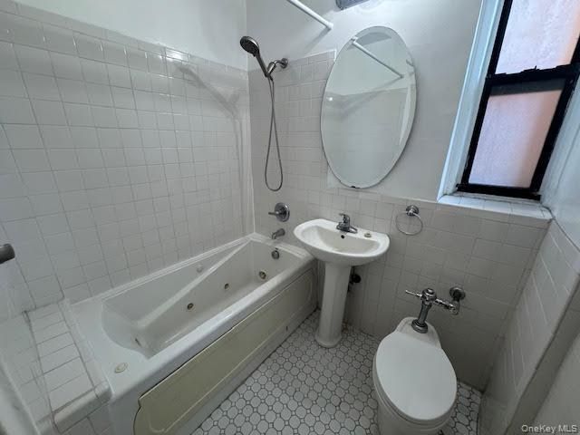 3017 Riverdale Avenue 1F, Bronx, NY 10463