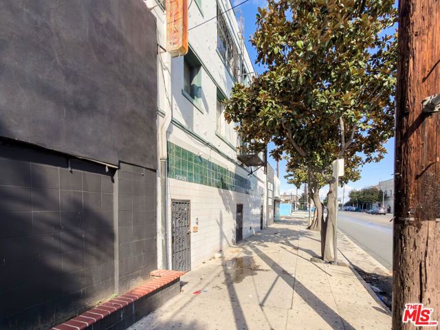 3309 S Main Street 6, Los Angeles, CA 90007
