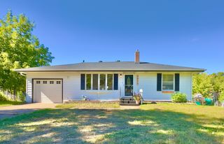 1979 Memory Lane, North Saint Paul, MN 55109