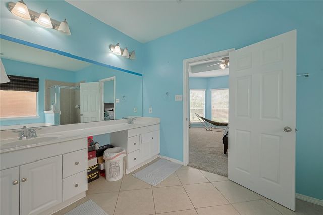3400 Borden Gully Drive, Dickinson, TX 77539