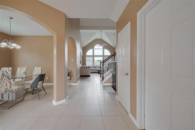 3400 Borden Gully Drive, Dickinson, TX 77539