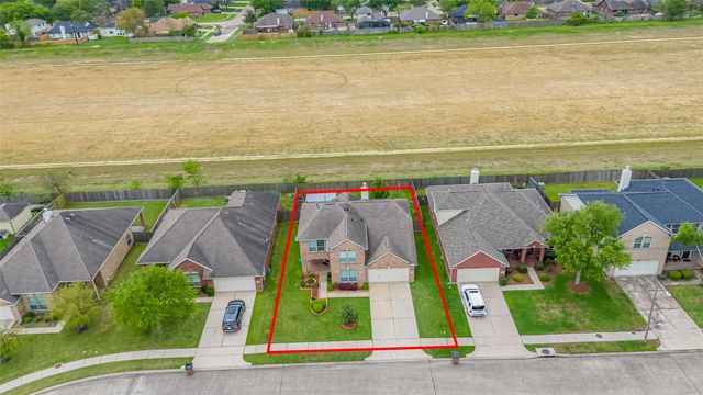 3400 Borden Gully Drive, Dickinson, TX 77539