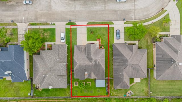 3400 Borden Gully Drive, Dickinson, TX 77539