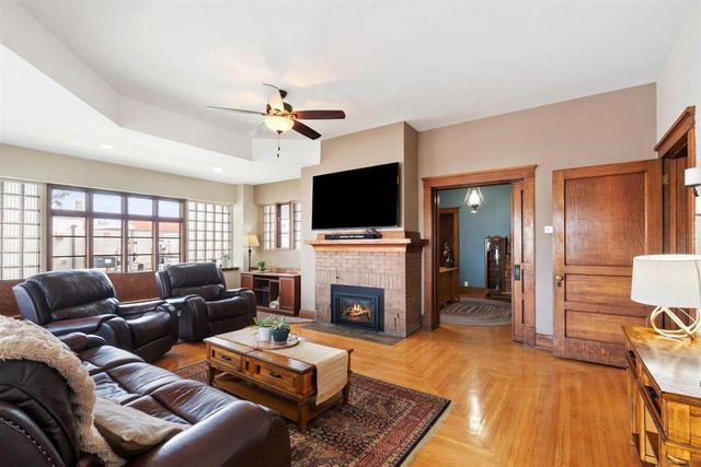 323 S Central Avenue, Richland Center, WI 53581