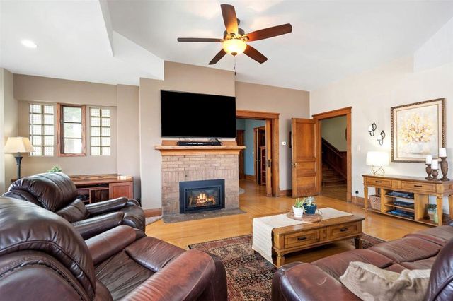 323 S Central Avenue, Richland Center, WI 53581