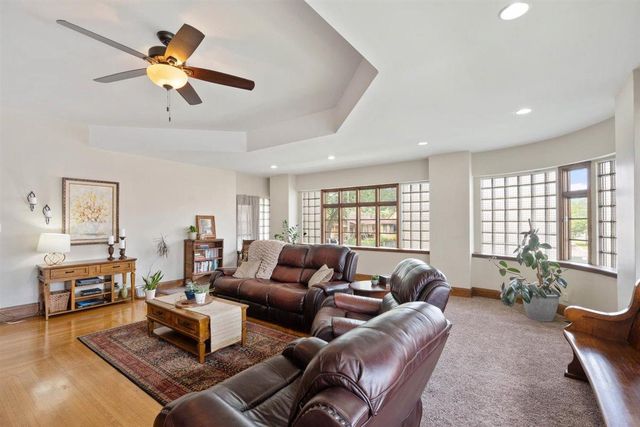 323 S Central Avenue, Richland Center, WI 53581