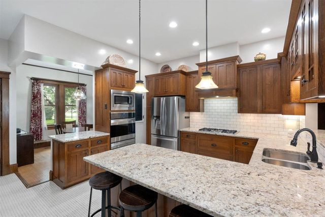 323 S Central Avenue, Richland Center, WI 53581