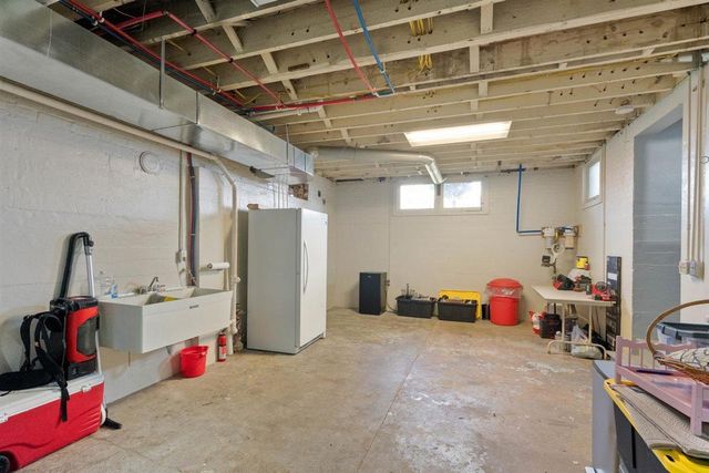 323 S Central Avenue, Richland Center, WI 53581