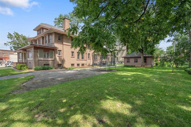 323 S Central Avenue, Richland Center, WI 53581