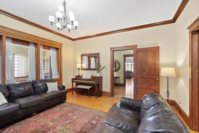 323 S Central Avenue, Richland Center, WI 53581