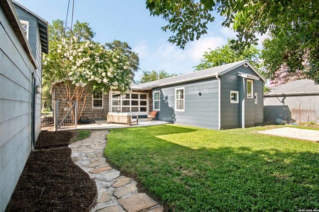 131 Harmon, San Antonio, TX 78209