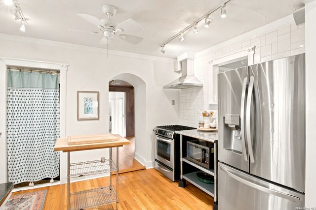 131 Harmon, San Antonio, TX 78209