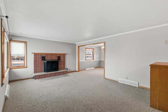 126 Ellickson Street, Arlington, WI 53911
