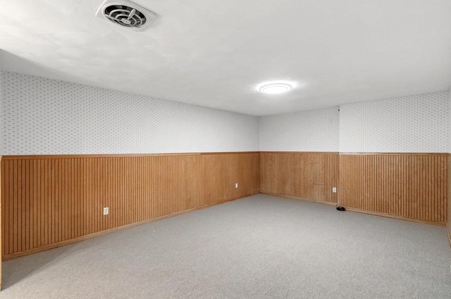 126 Ellickson Street, Arlington, WI 53911