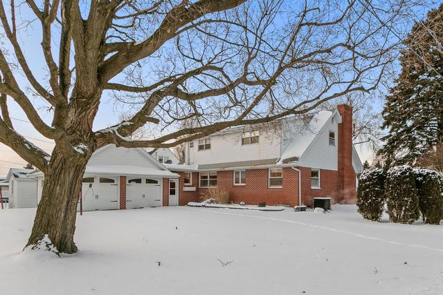 126 Ellickson Street, Arlington, WI 53911