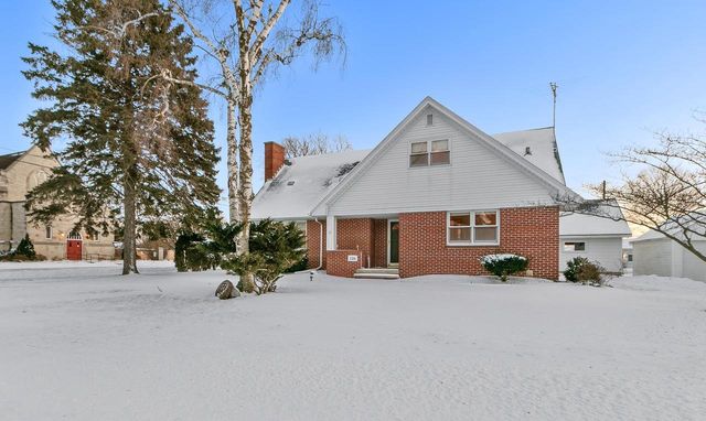 126 Ellickson Street, Arlington, WI 53911