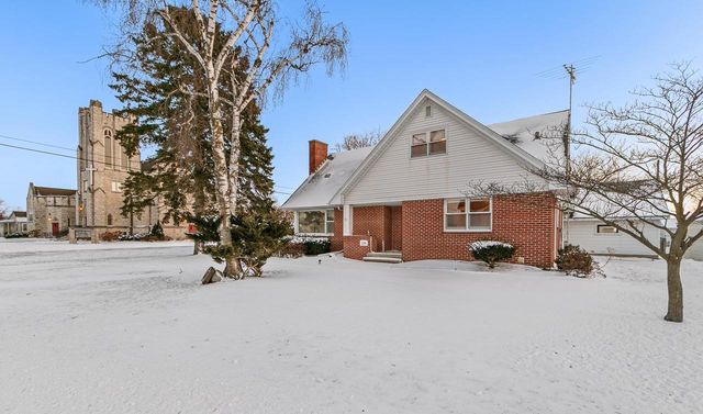 126 Ellickson Street, Arlington, WI 53911