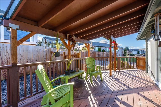 70 Onyx Lane, Sequim, WA 98382