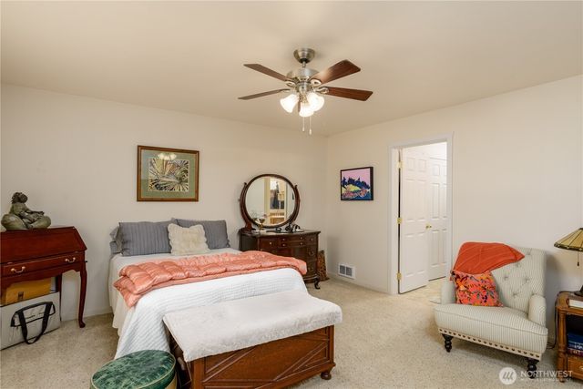 70 Onyx Lane, Sequim, WA 98382