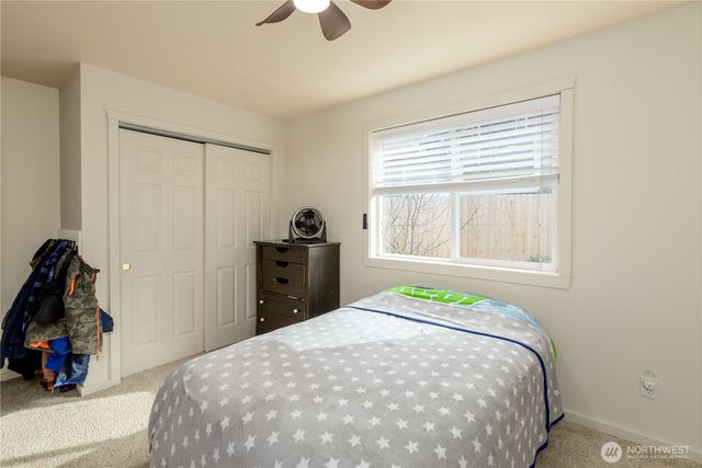 70 Onyx Lane, Sequim, WA 98382