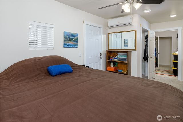 70 Onyx Lane, Sequim, WA 98382