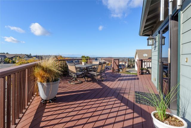 70 Onyx Lane, Sequim, WA 98382