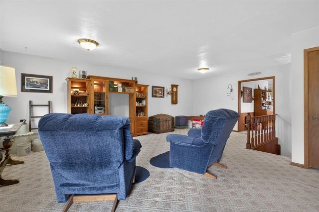 2218 Castle Street, Waterloo, IA 50701