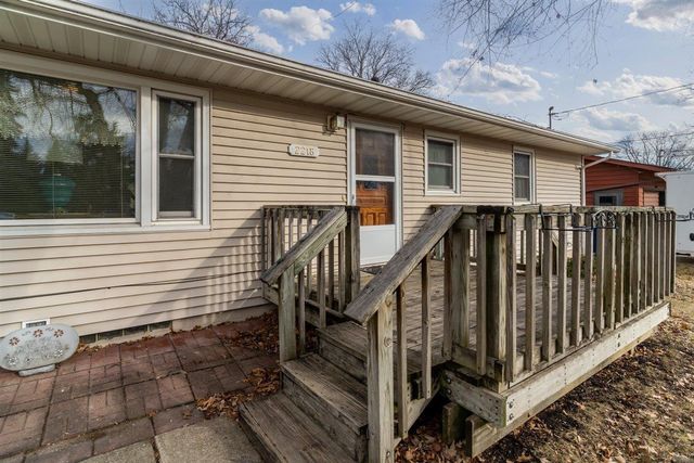 2218 Castle Street, Waterloo, IA 50701