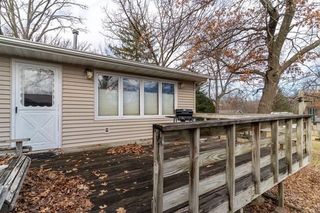 2218 Castle Street, Waterloo, IA 50701