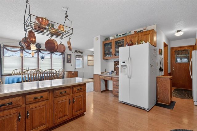 2218 Castle Street, Waterloo, IA 50701