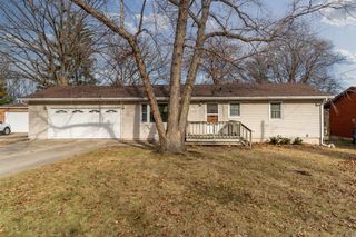 2218 Castle Street, Waterloo, IA 50701