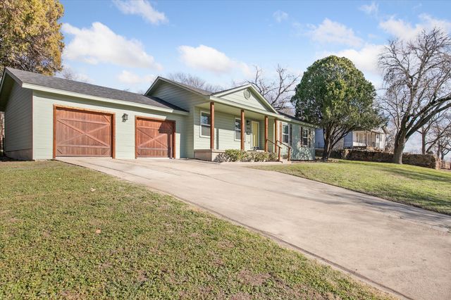 1614 Glenwick Drive, Fort Worth, TX 76114
