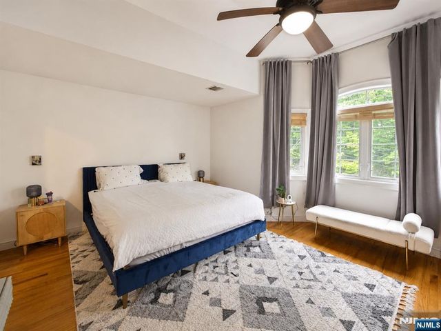 461B 5th Street, Palisades Park, NJ 07650