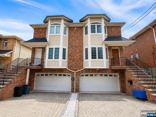 461B 5th Street, Palisades Park, NJ 07650