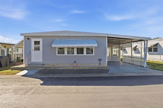 226 ROYAL PALM CIRCLE, Largo, FL 33778