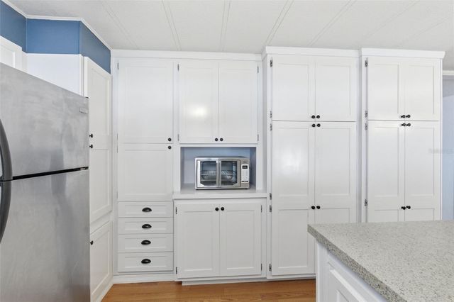 226 ROYAL PALM CIRCLE, Largo, FL 33778