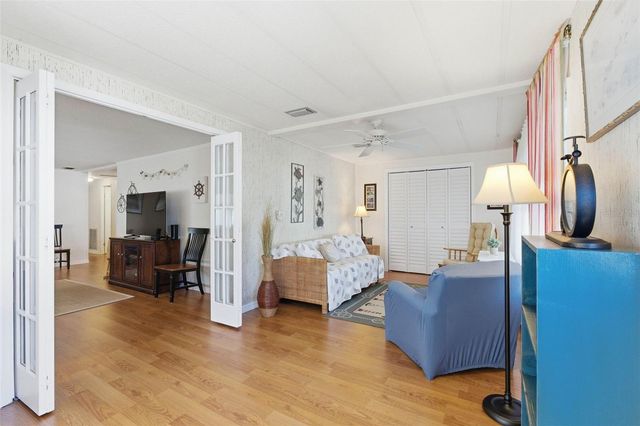 226 ROYAL PALM CIRCLE, Largo, FL 33778