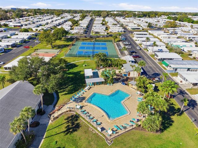 226 ROYAL PALM CIRCLE, Largo, FL 33778