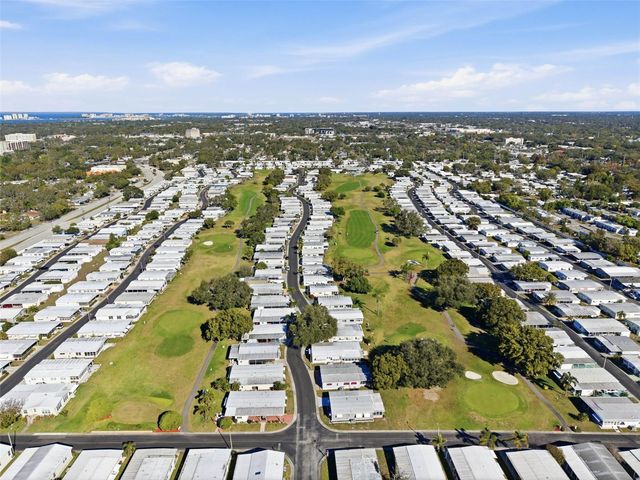 226 ROYAL PALM CIRCLE, Largo, FL 33778